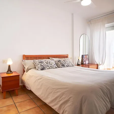 Amplio Duplex En Primera Linea Del Mediterraneo *
