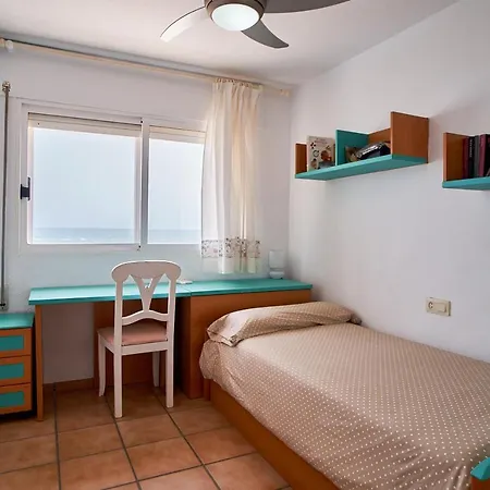 Amplio Duplex En Primera Linea Del Mediterraneo Дом отдыха