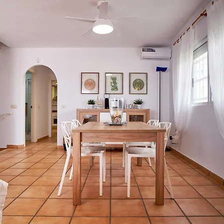 Amplio Duplex En Primera Linea Del Mediterraneo Дом отдыха